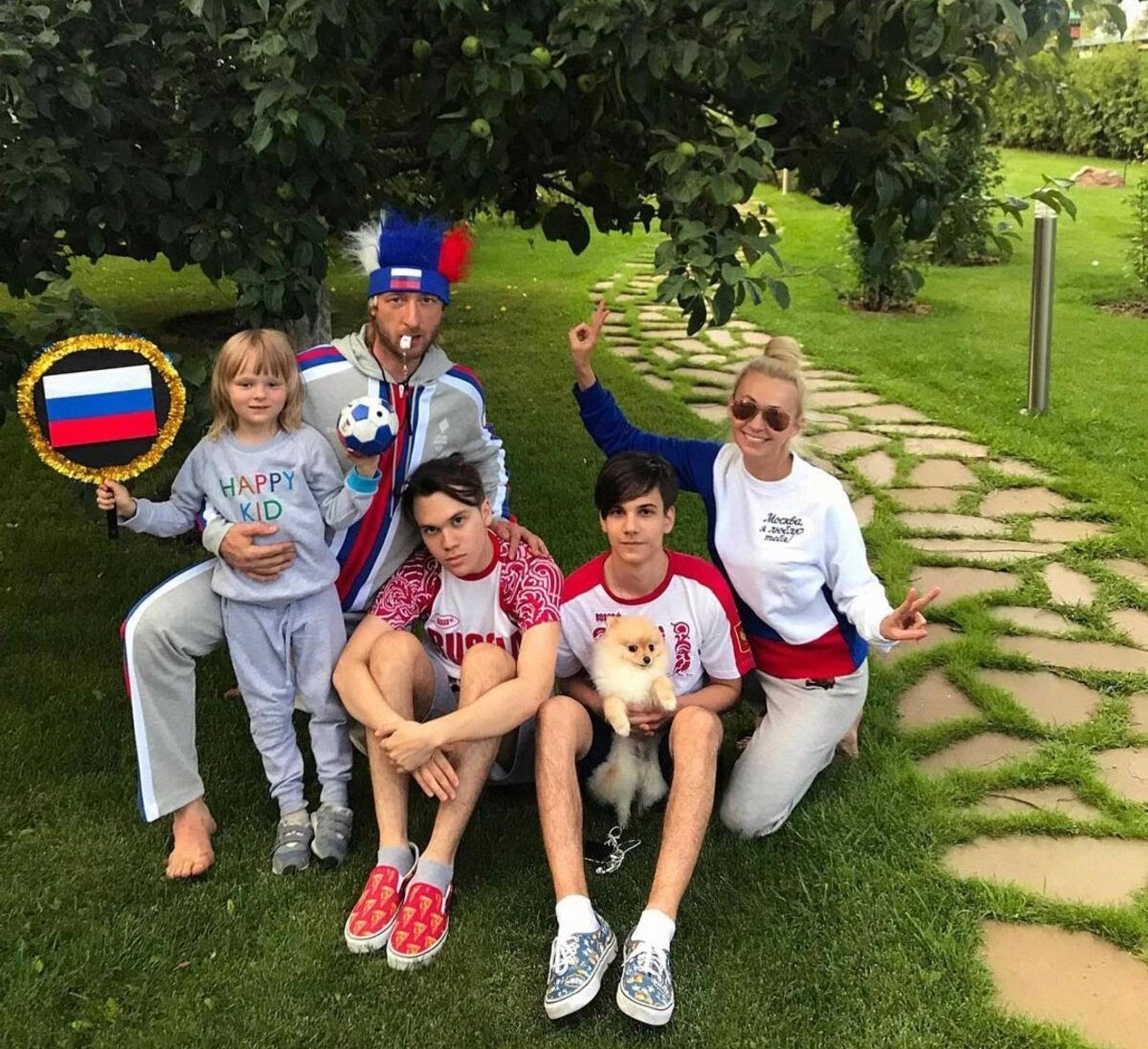 Яна Рудковская с семьей
Фото: Инстаграм (запрещен в РФ) Рудковской 