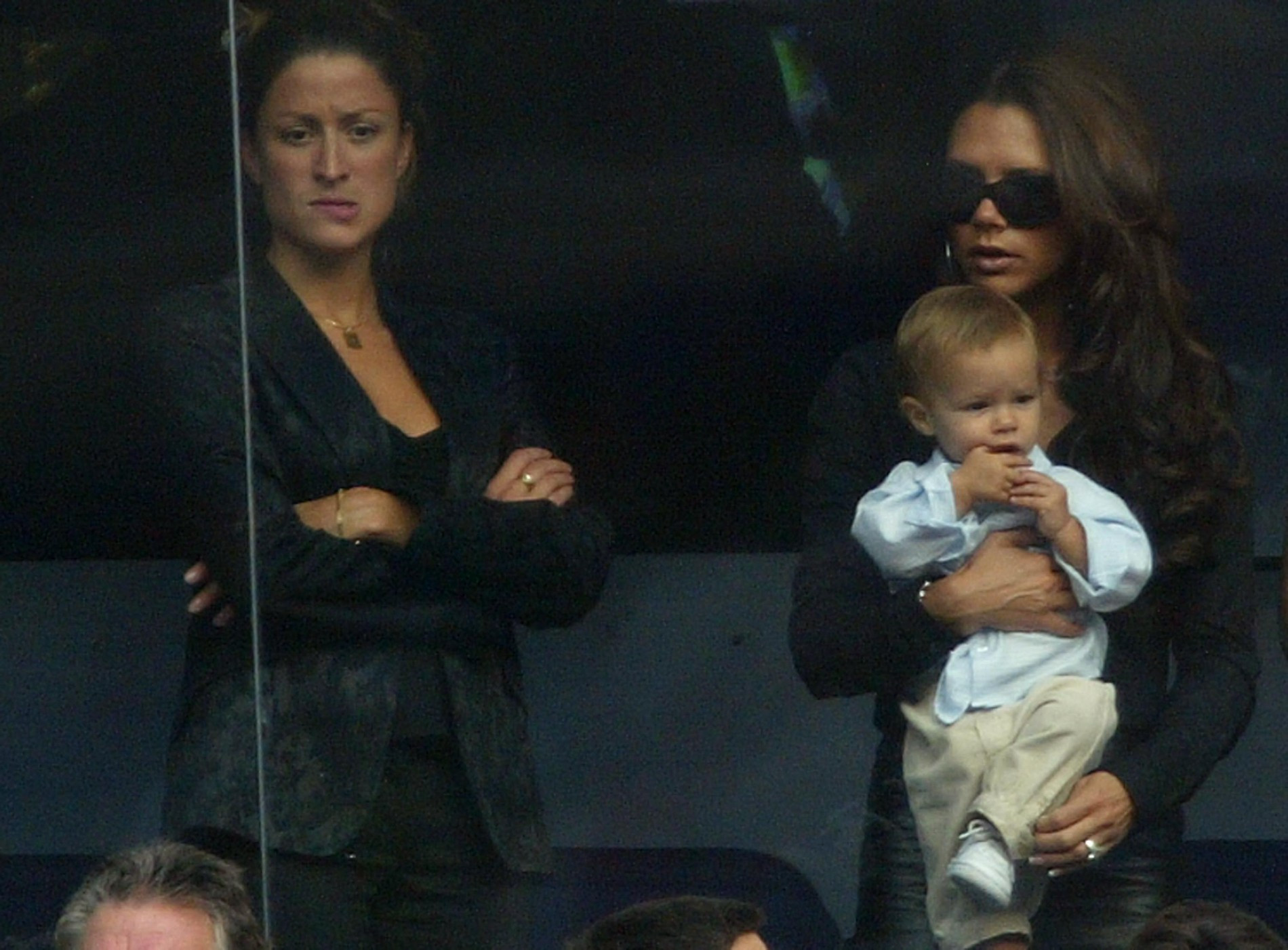 Ребекка Лоос и Виктория Бекхэм с сыном Ромео. Фото: Getty Images
