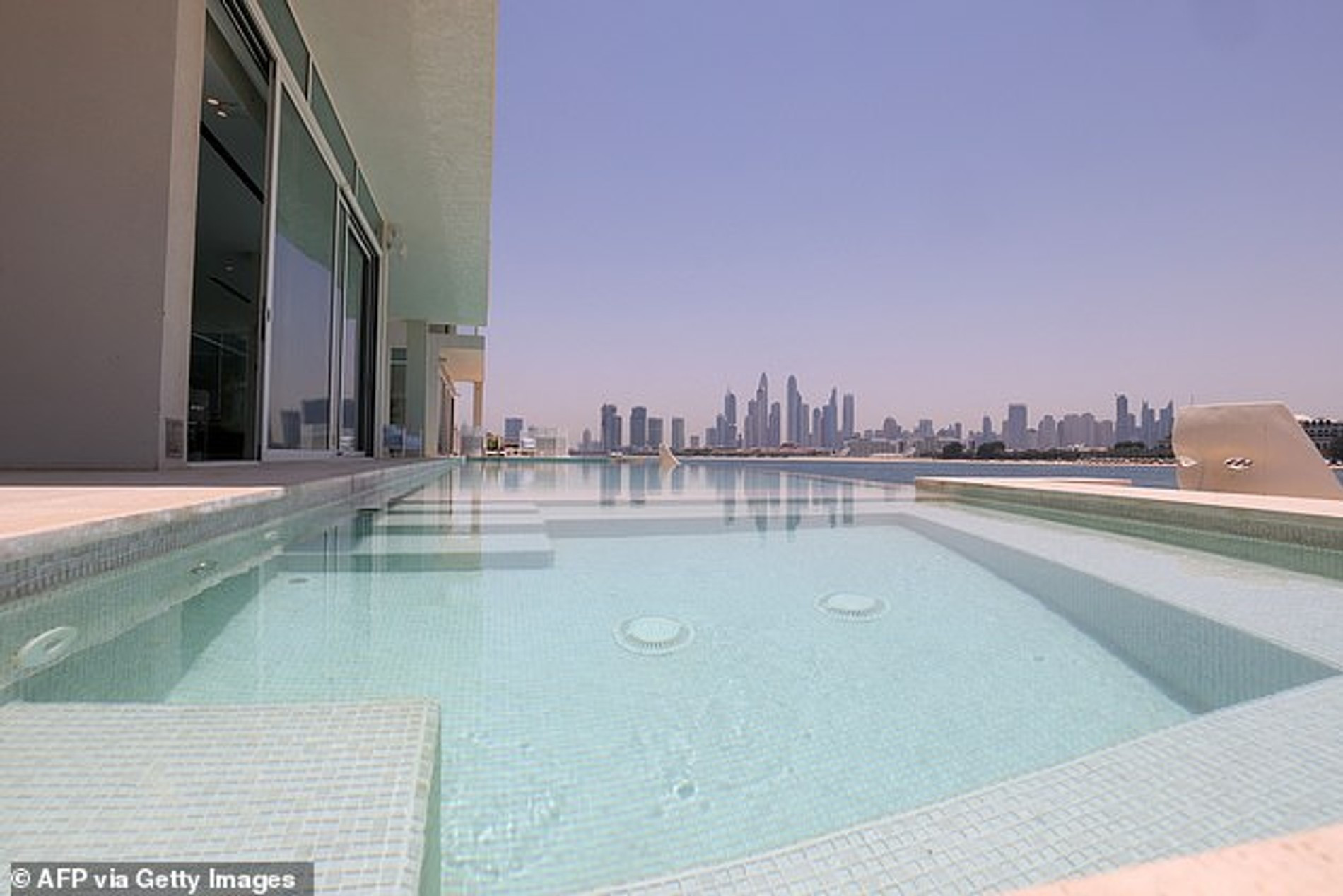 Дубайская вилла Криштиану Роналду. Фото: Daily Mail