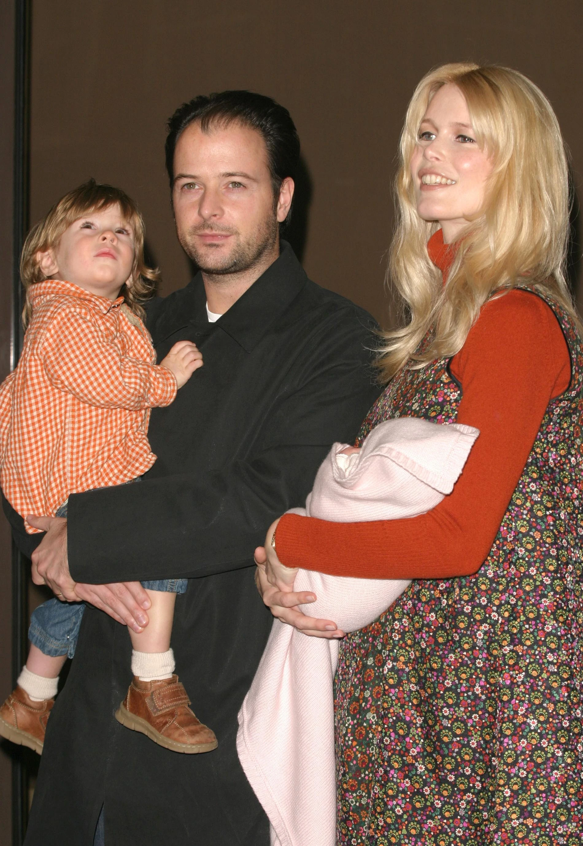 Клаудия с супругом Мэттью Воном, сыном и новорожденной Клементиной. Фото: Getty Images
