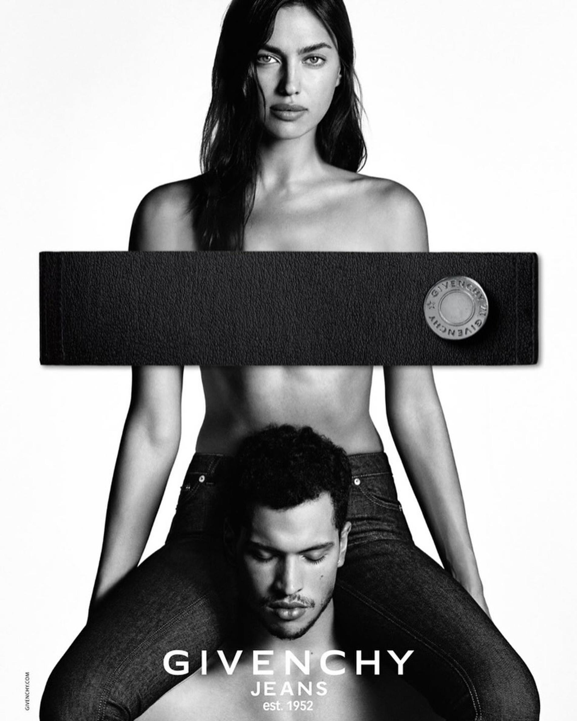 Иринай Шейк в рекламной кампании Givenchy. Фото: Инстаграм* @verytisci