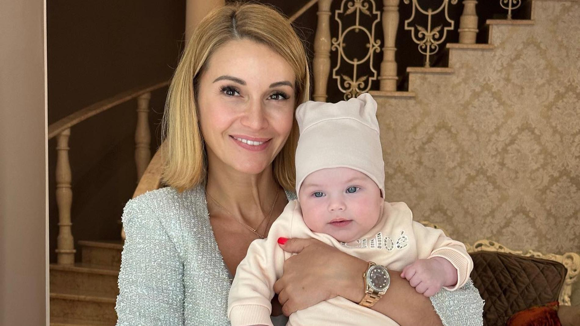 Ольга Орлова с дочерью Аней. Фото: Инстаграм* @olgaorlova1311