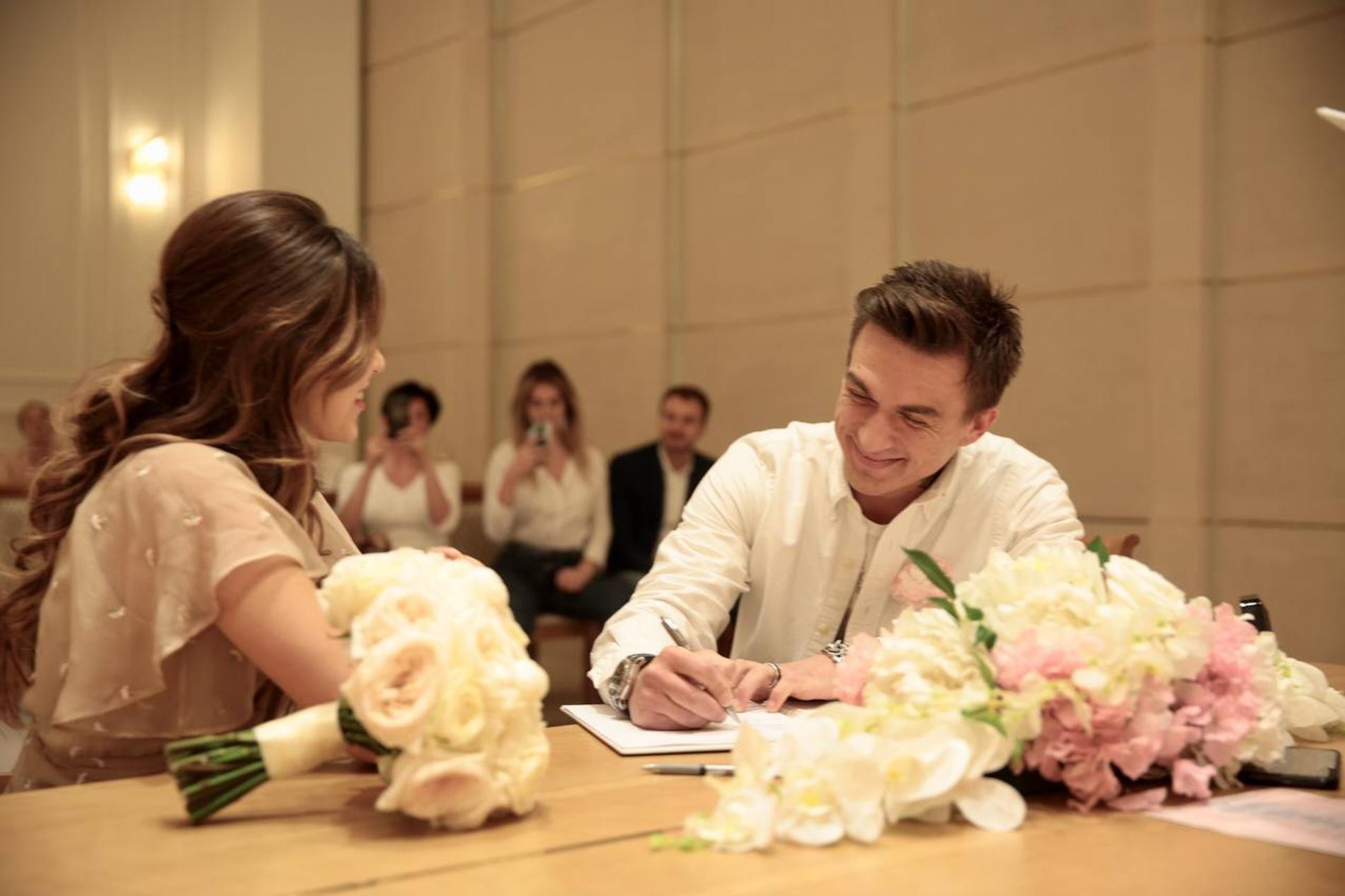 Регина Тодоренко и Влад Топалов. Фото: ТГ-канал todorenkoregina