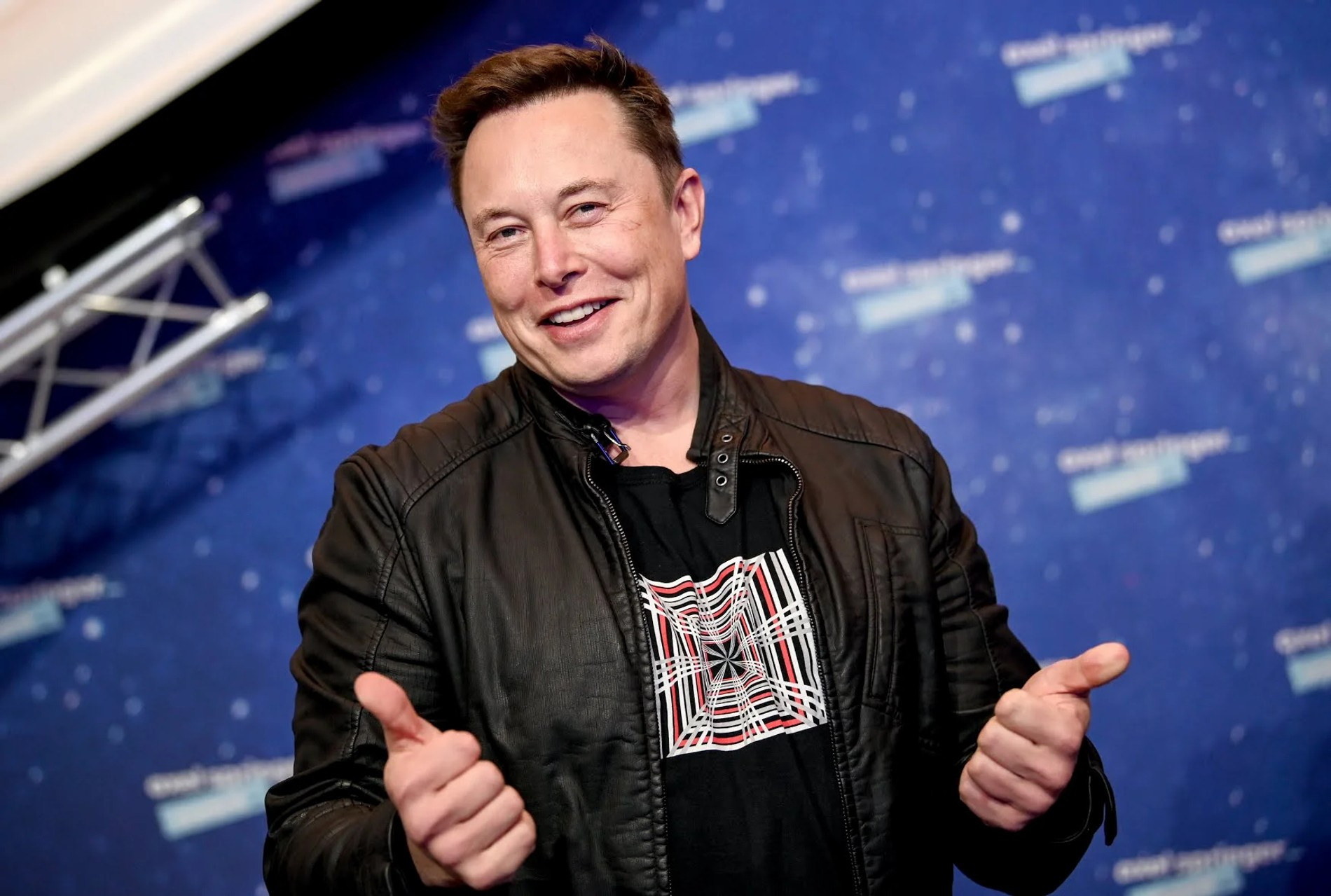 Маск миллионер. Elon Musk. Elon Musk 2022. Илон Маск анфас 2022. Илон Маск.