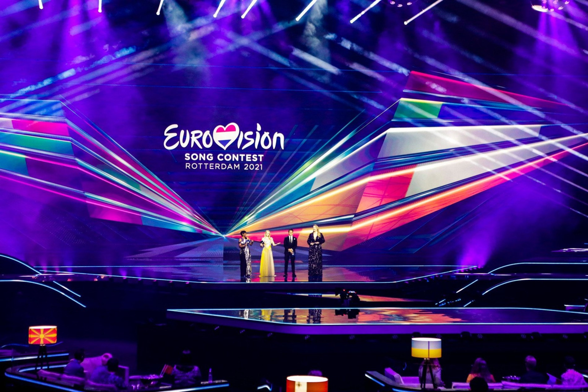 Евровидение 2025 2 место выступление. Евровидение: роттердам 2025. eurovision 1:1. конкурс евровидение. сцена евровидения 2025.