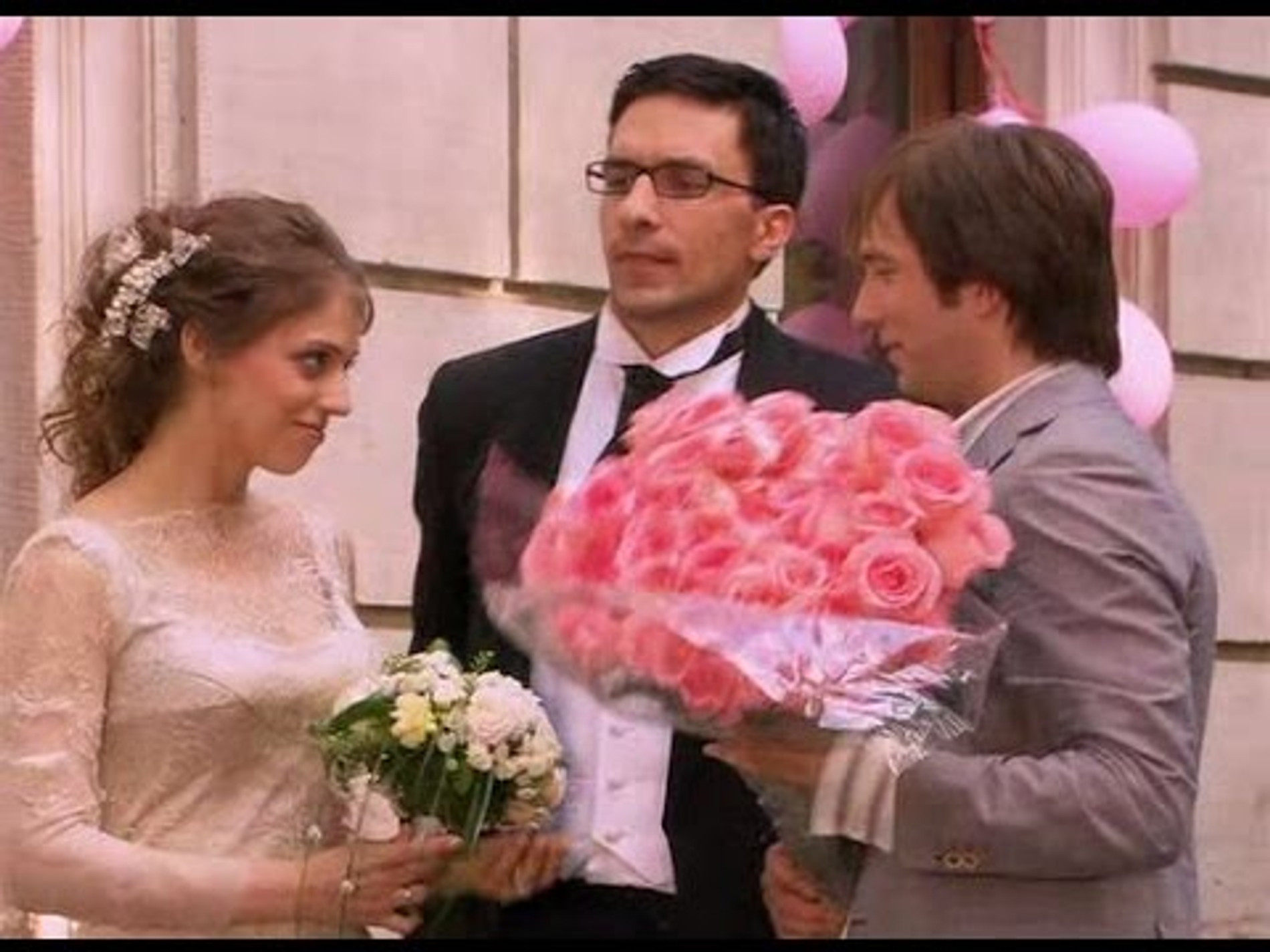 Не родись красивой стс love. Андрей и Катя Пушкарева. Не родись красивой сериал 200 серия. Катя Пушкарева и Андрей Жданов свадьба. Жданов и Пушкарева свадьба.