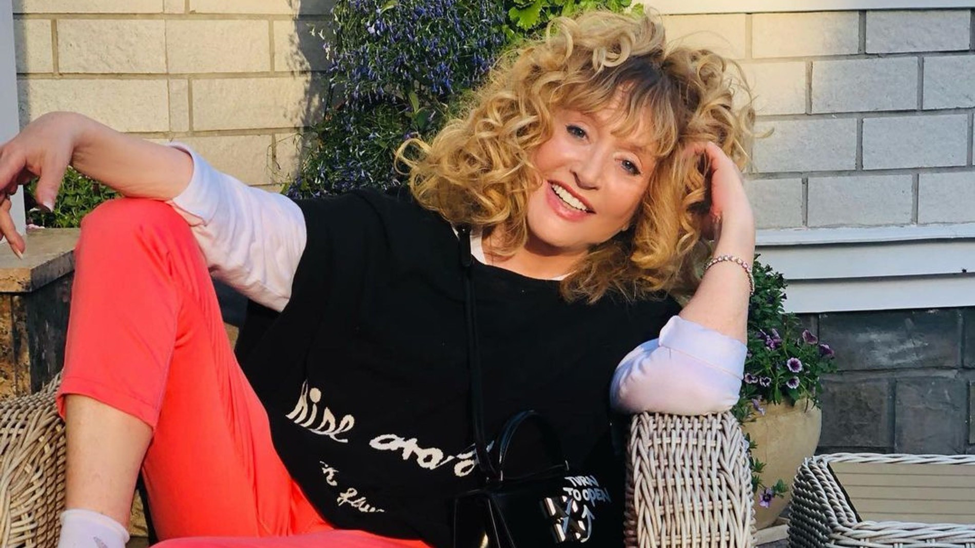 Пугачева музыкалити. Пугачева угрозы. Алла борисовна пугачева 2020. Пугачева 2020. Алаа борисовна пугачёва.