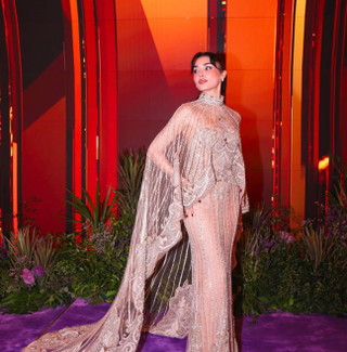 Ханде Эрчел. Фото: Instagram (Запрещён в РФ) @handemiyy