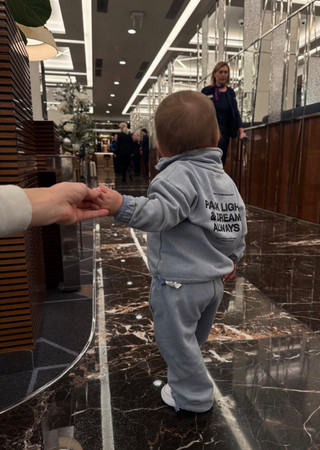 Сын Александра Петрова Фёдор. Фото: Instagram (Запрещён в РФ) @victoriyaantonova_