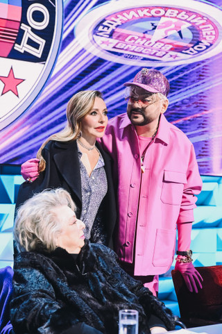 Татьяна Тарасова, Татьяна Навка и Филипп Киркоров. Фото: Super / Марченко Александра 