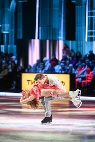 Лиза Арзамасова и Никита Кацалапов — победители шоу «Ледниковый период». Фото: Super / Марченко Александра