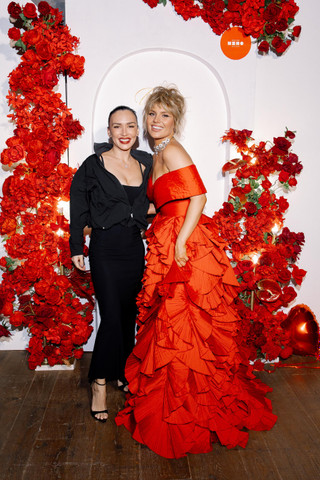 Ольга Серябкина и SHENA? на празднике. Фото: пресс-служба