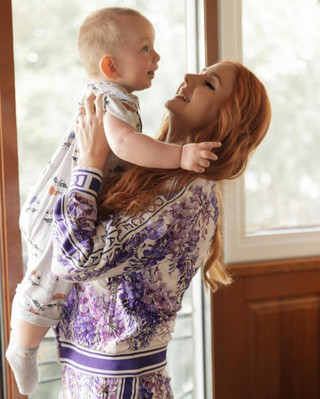 Лена Катина с сыном. Фото: Инстаграм (запрещён в РФ)