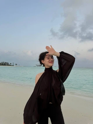 Аня Акулич на Мальдивах в феврале 2025 года. Фото: Инстаграм (запрещён в РФ) @akyulich