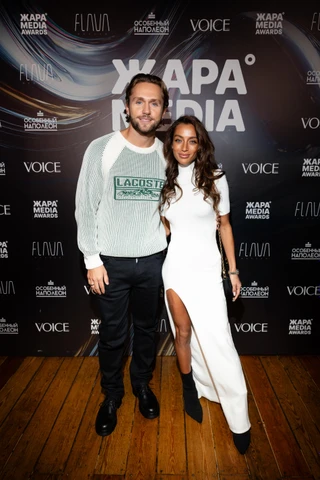 Влад Соколовский с супругой Ангелиной на пре-пати премии ЖАРА Media Awards. Фото: пресс-служба