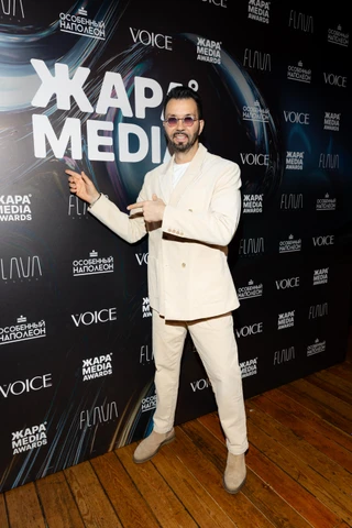 Денис Клявер на пре-пати премии ЖАРА Media Awards. Фото: пресс-служба