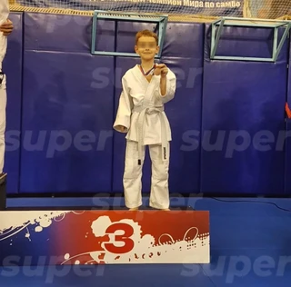 Сын предполагаемой любовницы Аскольда Запашного. Фото: Инстаграм (запрещён в РФ) героини материала