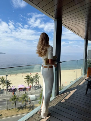 Роузи Хантингтон-Уайтли. Фото: Инстаграм (запрещён в РФ) @rosiehw