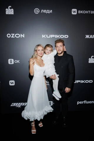 Дуэт NANSI & SIDOROV с дочерью. Фото: пресс-служба