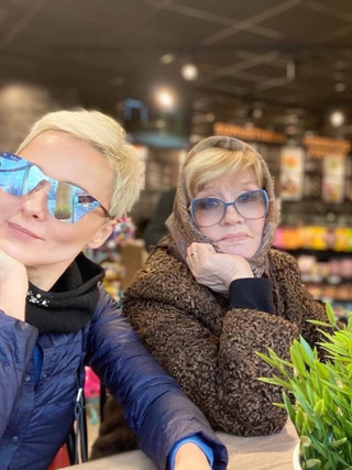 Вера Алентова и Дарья Повереннова. Фото: Инстаграм (запрещен в РФ) @dpoverennova