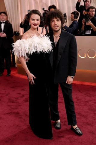 Селена Гомес и Бенни Бланко. Фото: Getty Images