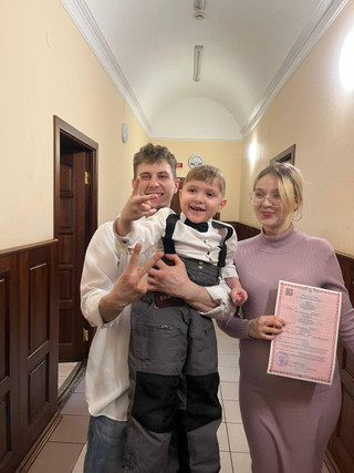 Даша Суднишникова с супругом. Фото: Telegram-канал Даша Суднишникова