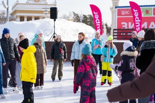 Аделина Сотникова на открытой тренировке Super. Фото: Super