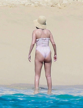 Селена Гомес. Фото: Page Six