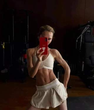 Стефания Маликова. Фото: Instagram (Запрещён в РФ) @steshamalikova