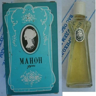 Духи «Манон» в СССР. Источник: Pinterest