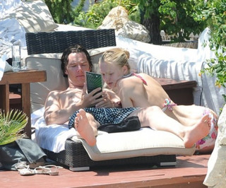 Бенедикт Камбербэтч и Екатерина Елизарова Фото: Just Jared