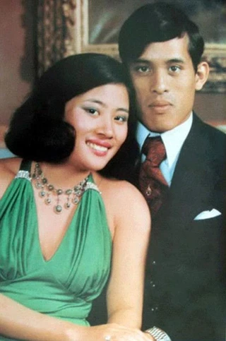 Маха Вачиралонгкорн с принцессой Соамсавали. Источник: Getty Images