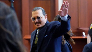 Джонни Депп во время судебного разбирательства. Фото: скриншот трансляции 