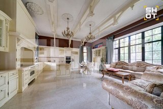 Дом Инны Тлиашиновой в Подмосковье. Фото: Telegram @shot_shot