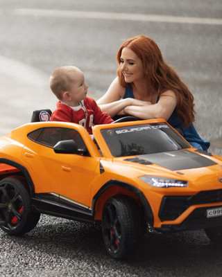 Лена Катина с сыном. Фото: Инстаграм (запрещён в РФ)