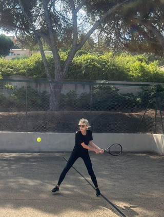 Рената Литвинова. Фото: Telegram-канал @renatalitvinova