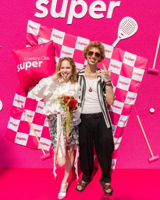 Люба Бич и Серёжа ОMG. Фото: Super