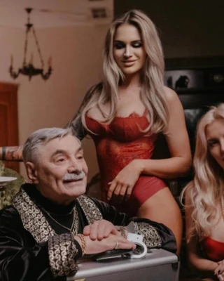 Вероника Нестерова и Александр Панкратов-Чёрный на съёмках клипа. Фото: Инстаграм (запрещен в РФ) @lady_bro_official