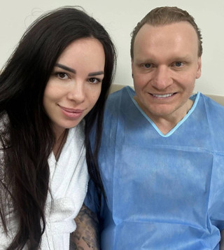 Сергей Сафронов с супругой Екатериной. Фото Инстаграм (запрещён в РФ) @safronov_sergey