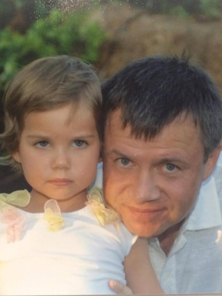 Мария Юмашева с отцом. Фото: Инстаграм (запрещён в РФ) @yumashkaa