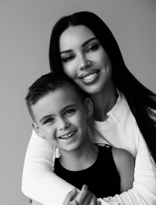 Оксана Самойлова с сыном Давидом. Фото: Инстаграм (запрещён в РФ) @samoylovaoxana