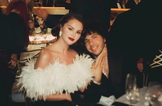 Селена Гомес и Бенни Бланко. Фото: Инстаграм (запрещен в РФ) @selenagomez