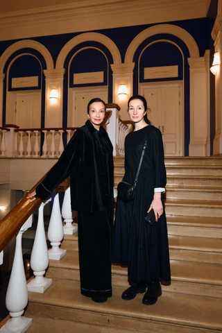 Алла Сигалова с дочерью Анной. Фото: архив пресс-службы