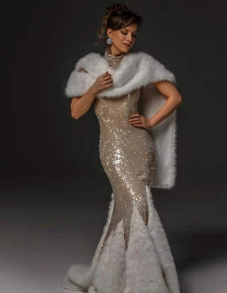 Лиза Арзамасова. Фото: Instagram (Запрещён в РФ) @averbukhofficial