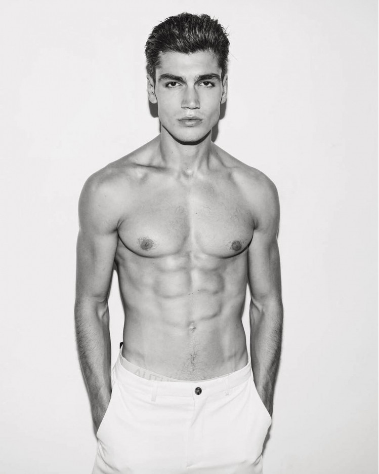 Фото: Instagram @sulumbek_dulatov