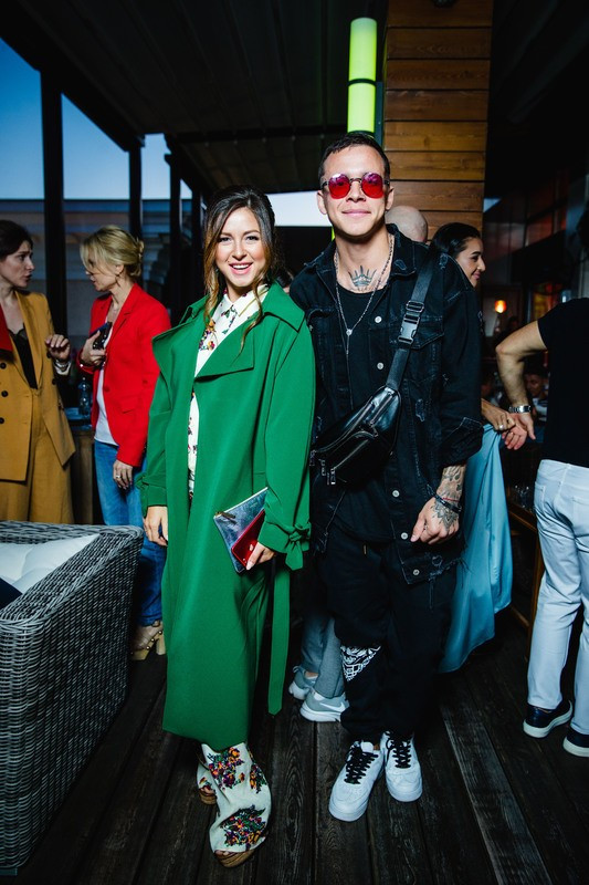 Ранее Пиндюре приписывали роман с певицей Нюшей. Фото: телеканал «Жара»