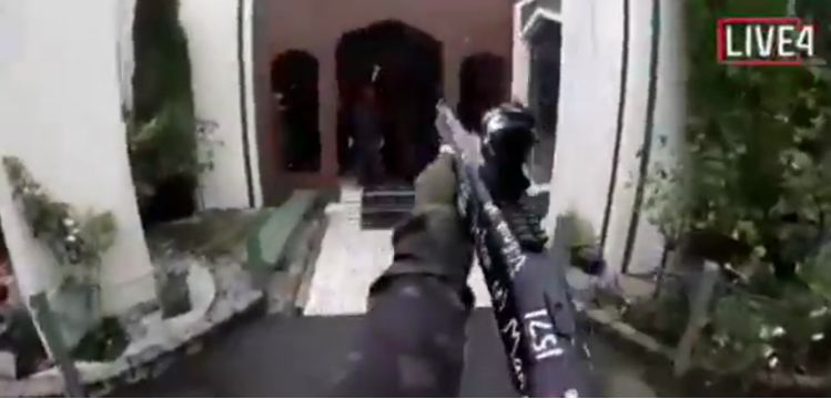 Скриншоты с удаленной трансляции Брентона Тарранта