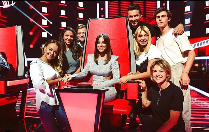 Ани Лорак лишилась всей своей команды (слева) Фото: 1tv.ru