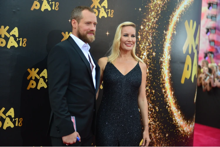 Елена Летучая с супругом