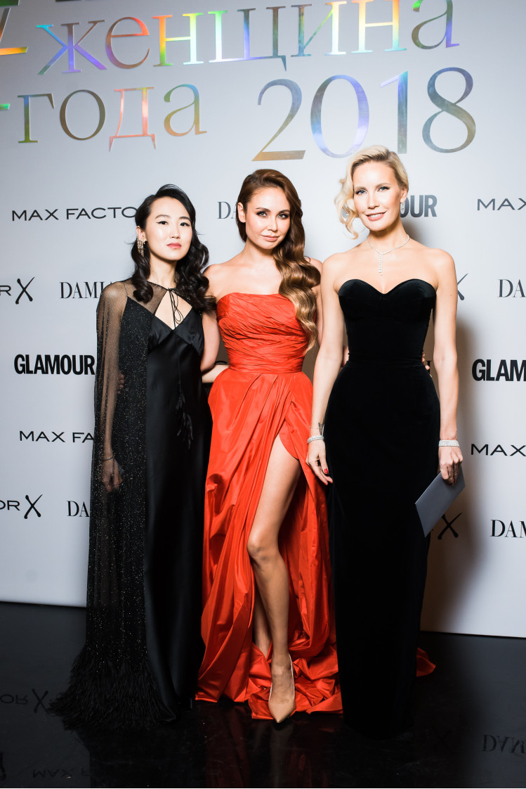Иляна Эрднеева, Ляйсан Утяшева, Елена Летучая. Фото: пресс-служба